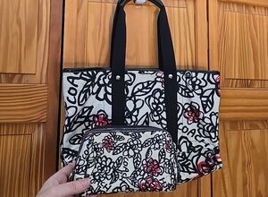 GUC Coach Poppy Tote And Cosmetic Bag